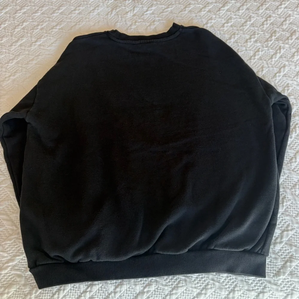 Black Nike Crewneck - Picture 3 of 3
